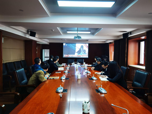 1619759873806812.jpg 哈尔滨机关收看_副本.jpg